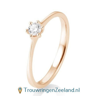 Verlovingsring ros&eacute;goud 6 punt zetting met 0,15 ct diamant standaard in 14 of 18 karaat 