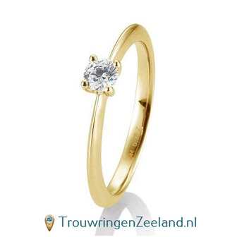 Verlovingsring geelgoud 4 punt zetting met 0,25 ct diamant standaard in 14 of 18 karaat 