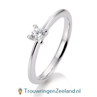 Verlovingsring platina 950 in 4 punt zetting met 0,20 ct diamant standaard