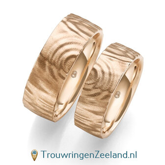 Trouwringen met geluidsgolven &quot;Zweiklang&quot; in roodgoud breed zonder diamanten