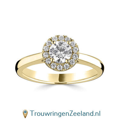 Verlovingsring in 14 karaat geelgoud type Halo rond met midden diamant van 4,5 mm 0,33 ct en rondom 12 kleinere diamanten